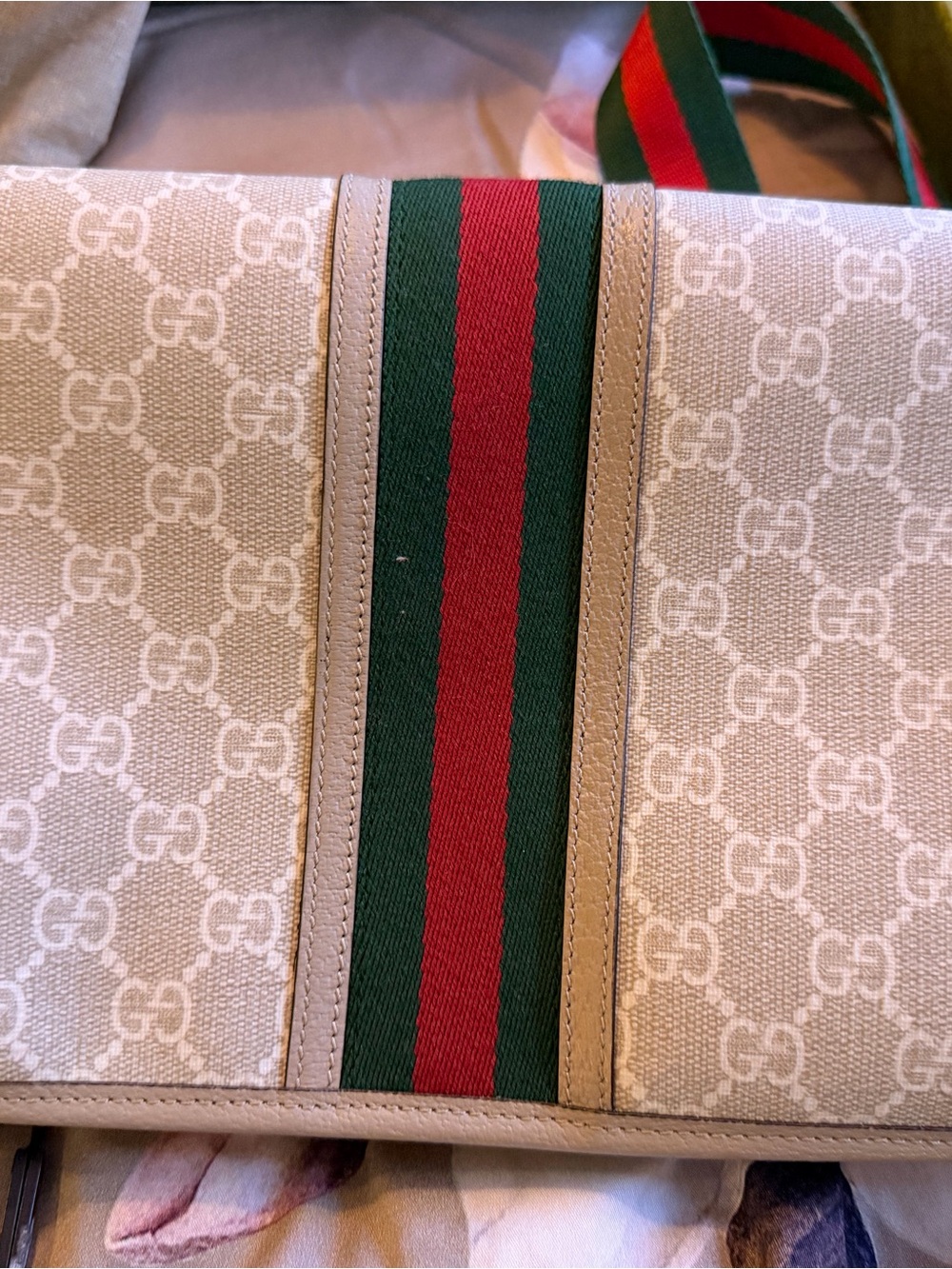 NWT Supreme Beige and Green-Red Stripe Crossbody Bag - Picture 3 of 4